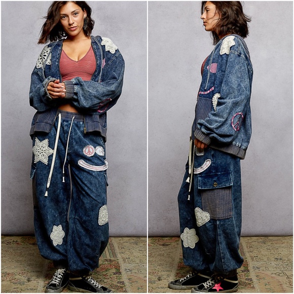 POL Mineral Wash Blue Cotton Peace Heart Smiley Patch Zip up Jacket - Picture 5 of 5